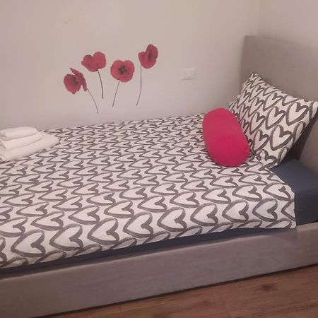 Dimora Ninfee Apartment Рим Екстериор снимка